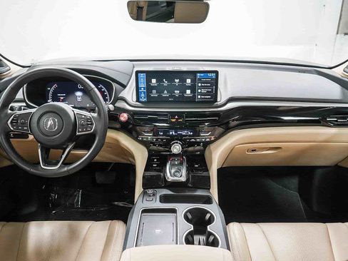Used 2025 Acura MDX FWD w/ Technology Package image 14