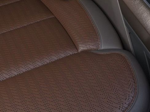 New 2025 Ford F150 King Ranch w/ FX4 Off-Road Package image 17