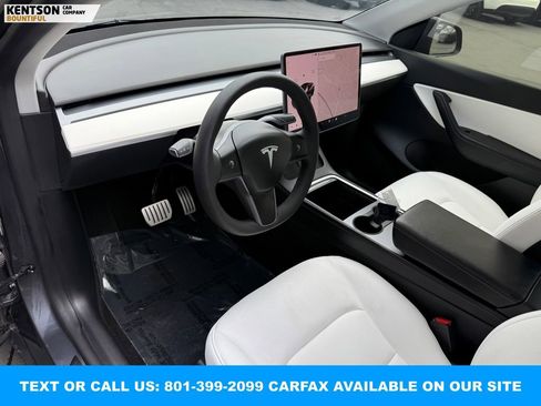 Used 2021 Tesla Model Y Performance image 30