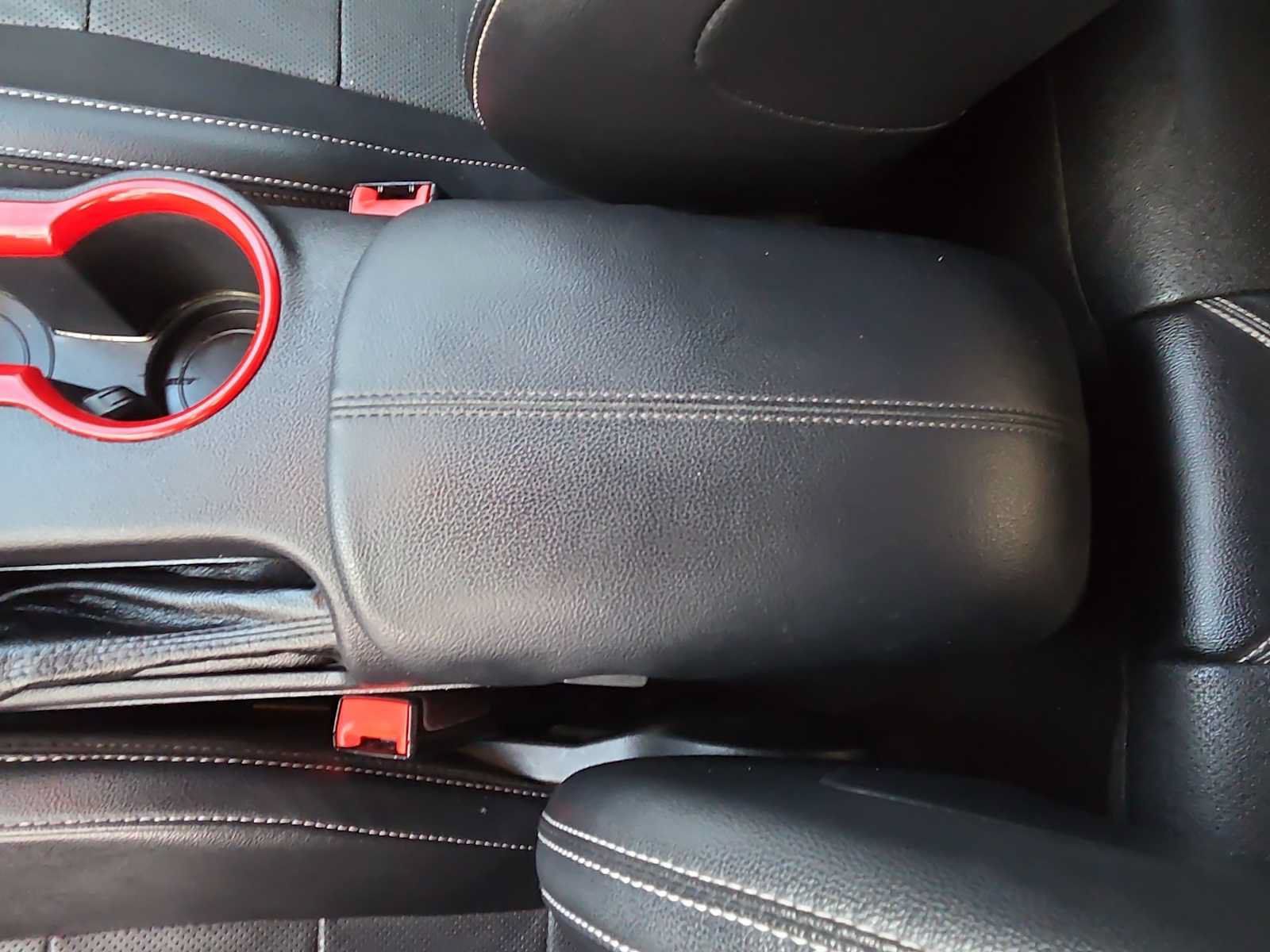 Used 2019 Ford Mustang Premium RWD image 20