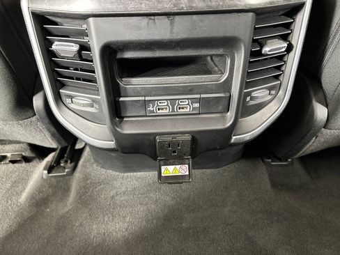 Used 2020 RAM 1500 Big Horn AWD/4WD image 19