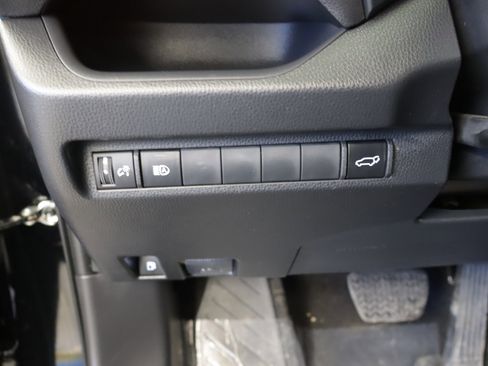 Certified 2023 Toyota RAV4 XLE w/ Convenience Package image 19