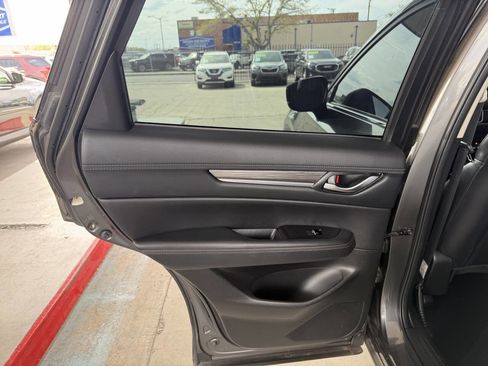 Used 2018 MAZDA CX-5 Grand Touring image 11