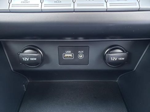 Used 2018 Hyundai Sonata SE FWD image 22