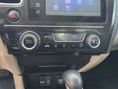 Used 2015 Honda Civic SE image 23