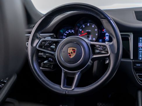 Used 2019 Porsche Macan S AWD/4WD image 12