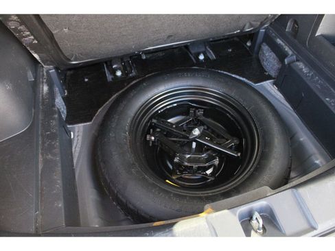 Used 2016 Jeep Patriot High Altitude image 30