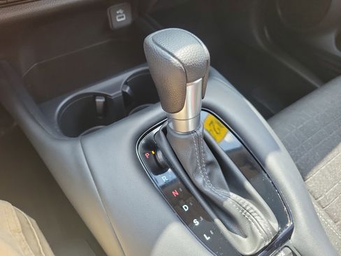 Used 2024 Honda HR-V LX image 29