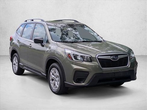 Used 2021 Subaru Forester AWD/4WD image 3