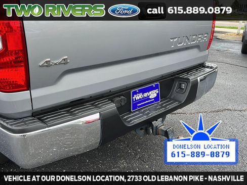 Used 2016 Toyota Tundra SR5 w/ SR5 Upgrade Package AWD/4WD image 10
