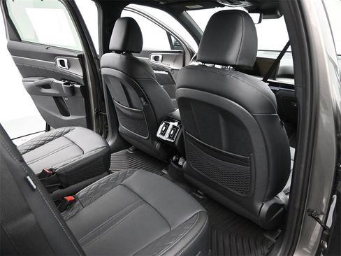 New 2026 Kia Sorento SX Prestige image 21