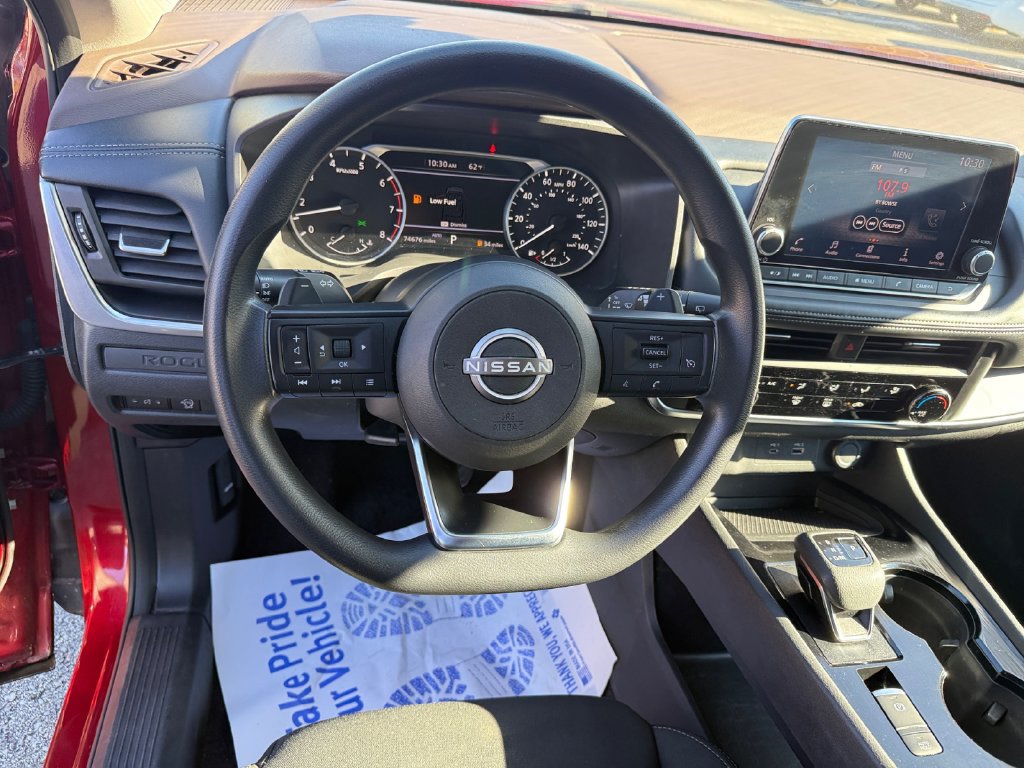 Used 2023 Nissan Rogue S AWD/4WD image 15