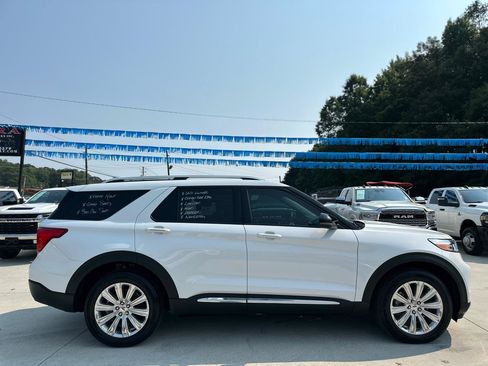 Used 2021 Ford Explorer Limited w/ Hybrid Equipment Group 310A AWD/4WD image 8