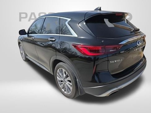 Used 2023 INFINITI QX50 Pure image 15