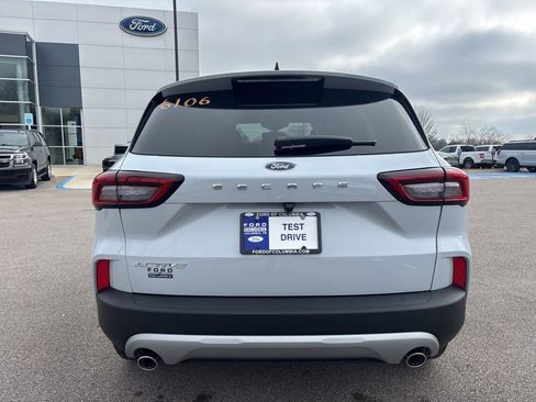 New 2026 Ford Escape Active FWD image 7