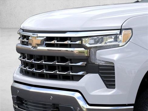 Used 2026 Chevrolet Silverado 1500 LTZ RWD image 13