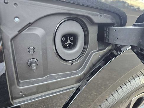 New 2026 Lexus RZ 350e 2WD image 10