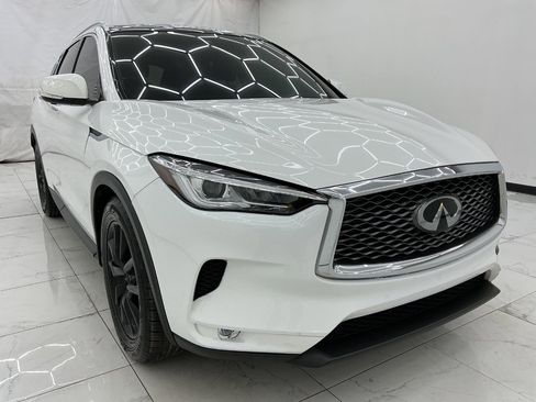 Used 2019 INFINITI QX50 Luxe FWD image 3