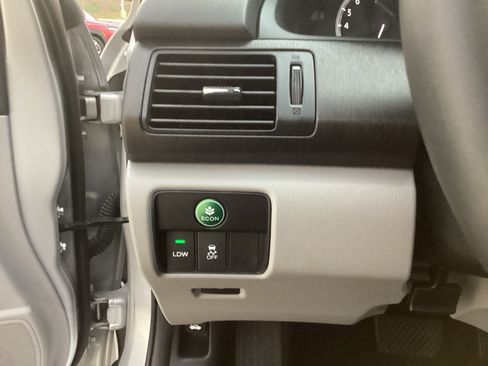 Used 2014 Honda Accord EX-L image 19