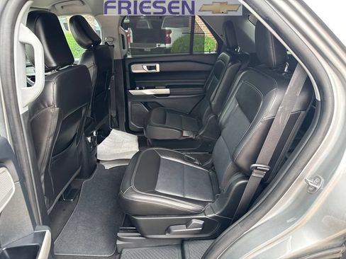 Used 2024 Ford Explorer Limited AWD/4WD image 20