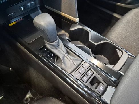 Used 2025 Toyota Camry LE FWD image 22