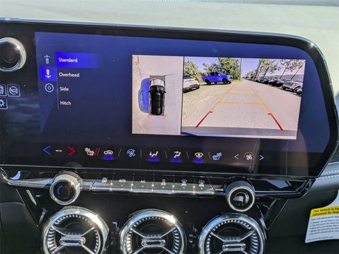 New 2024 Chevrolet Blazer EV LT image 22