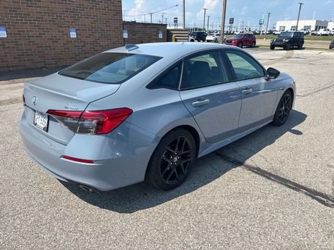 Used 2024 Honda Civic Sport image 3