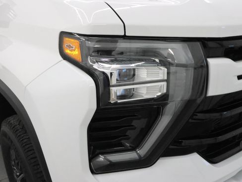 Used 2024 Chevrolet Silverado 2500 LT w/ Z71 Sport Edition image 27