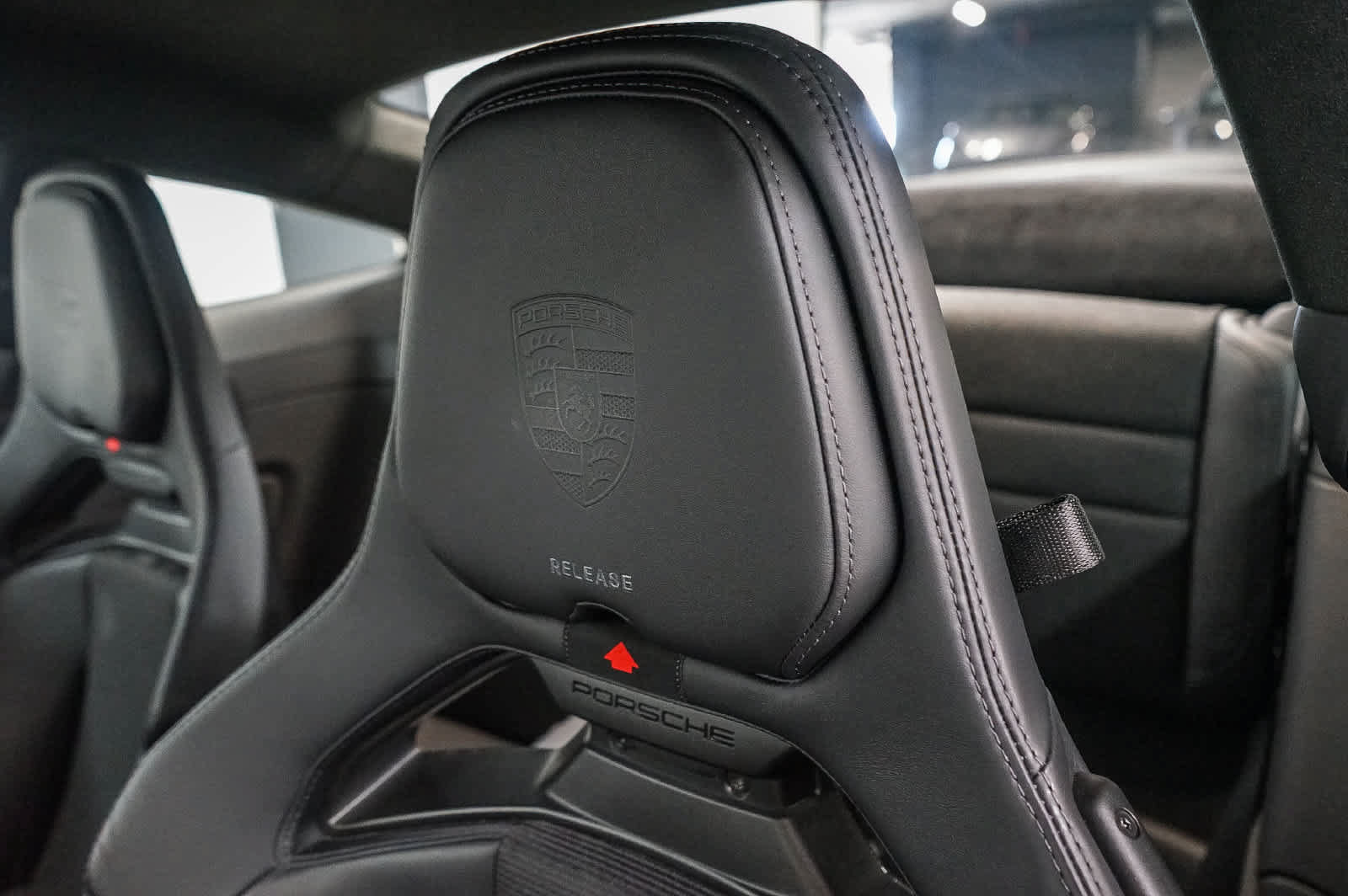 Certified 2025 Porsche 911 GT3 RWD image 29