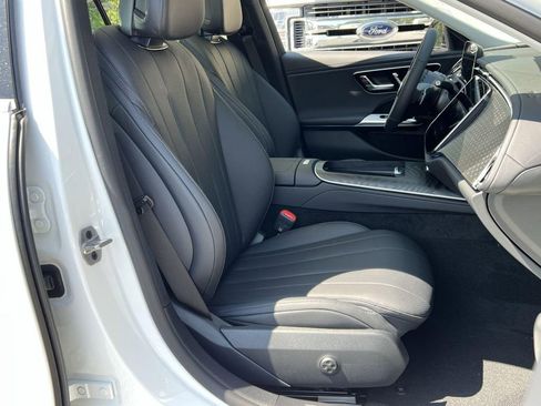 Certified 2025 Mercedes-Benz E 350 E 350 image 26