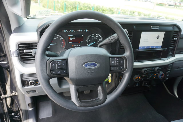 Used 2025 Ford F250 XLT w/ FX4 Off-Road Package AWD/4WD image 13