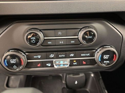 New 2025 Ford Bronco Big Bend image 9