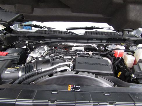 Used 2026 Chevrolet Silverado 3500 High Country image 34