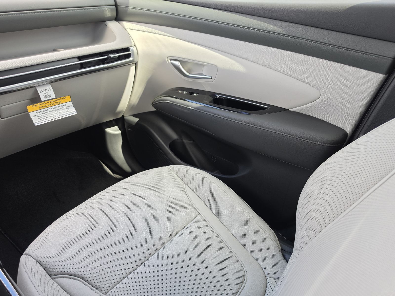 New 2026 Hyundai Tucson Limited FWD image 19