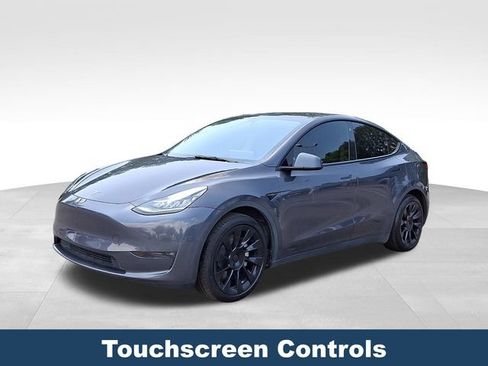 Used 2022 Tesla Model Y Long Range AWD/4WD image 4
