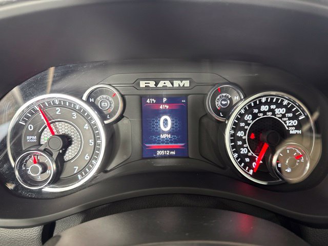Used 2024 RAM 3500 Tradesman w/ Chrome Appearance Group AWD/4WD image 16