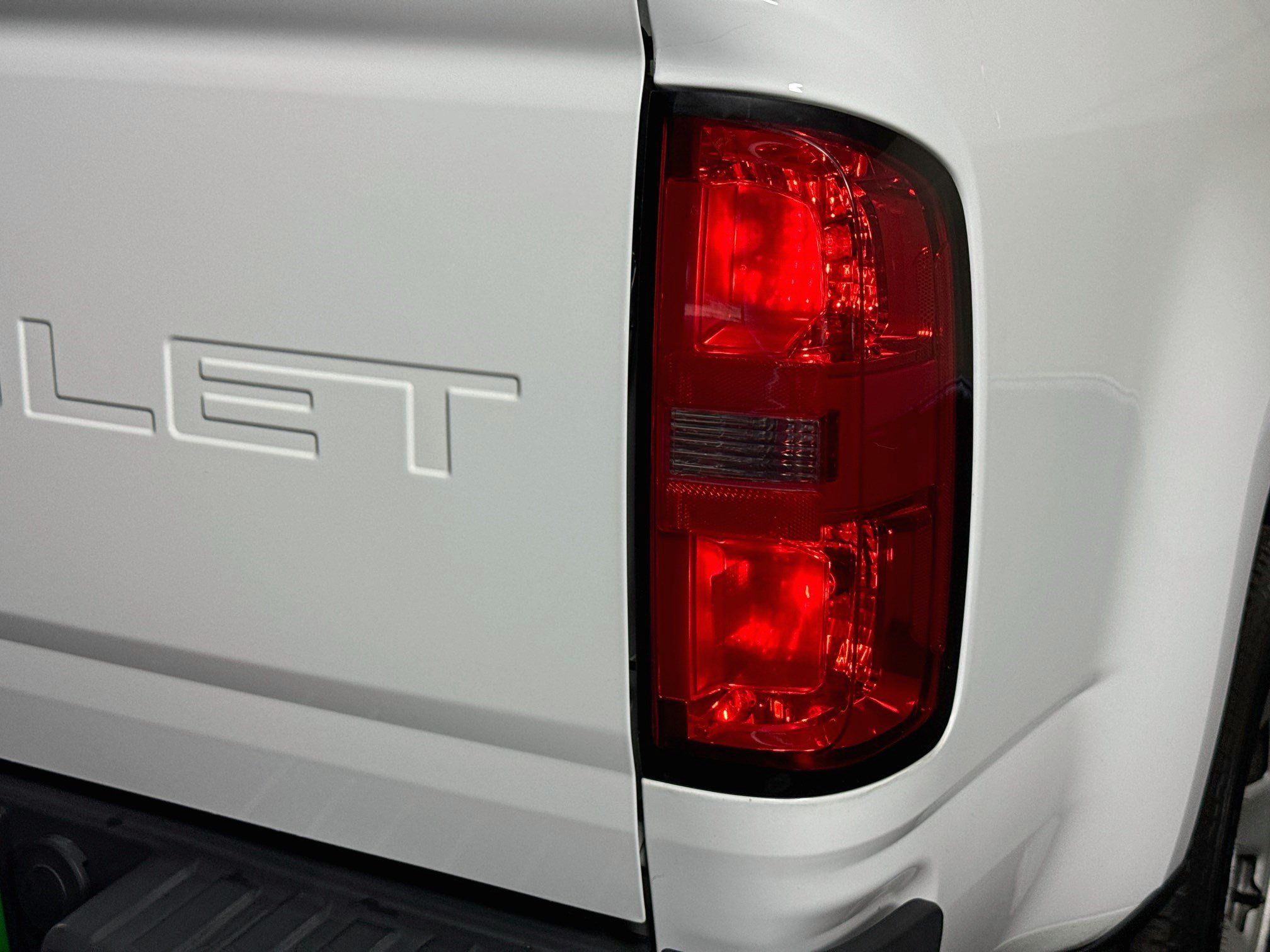 Used 2021 Chevrolet Colorado W/T RWD image 31