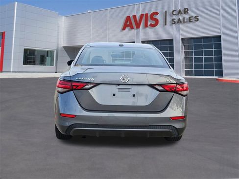 Used 2023 Nissan Sentra SV image 5