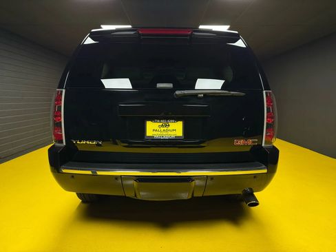 Used 2007 GMC Yukon Denali image 5
