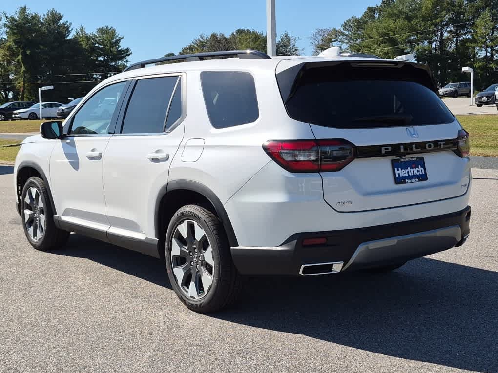 New 2026 Honda Pilot Elite image 4