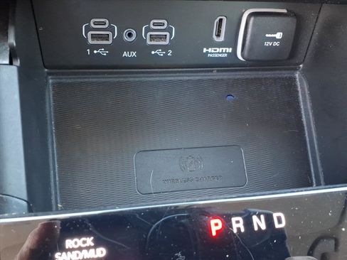 Used 2022 Jeep Grand Cherokee Limited 4xe w/ Luxury Tech Group II image 12