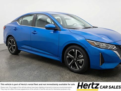 Used 2025 Nissan Sentra SV image 1