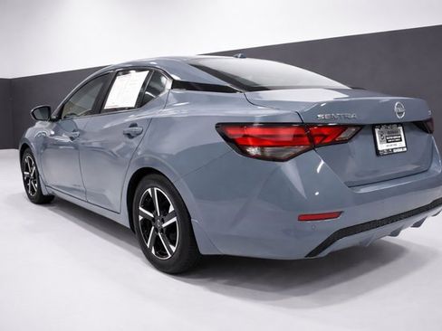 Certified 2024 Nissan Sentra SV image 3