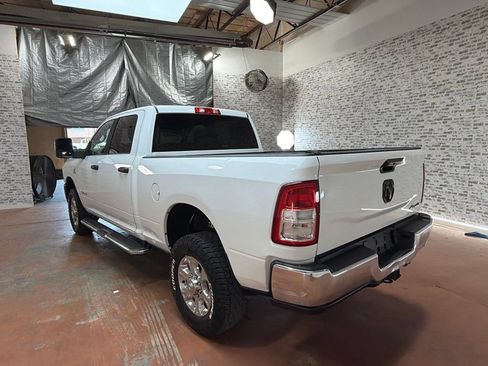Used 2024 RAM 2500 Big Horn w/ Off Road Package AWD/4WD image 5