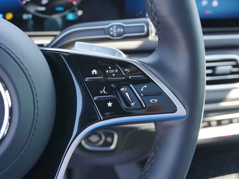 Certified 2025 Mercedes-Benz Maybach GLS 600 4MATIC image 27