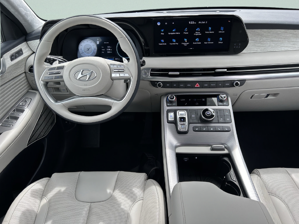 Certified 2024 Hyundai Palisade Calligraphy FWD image 19