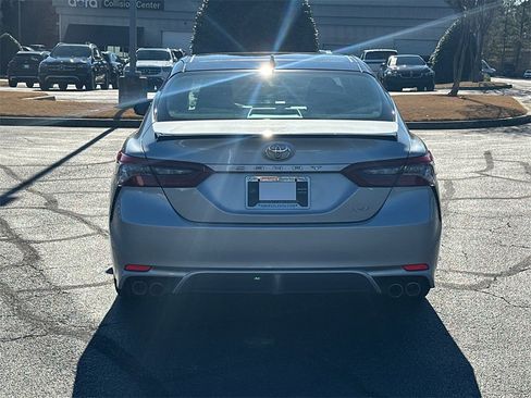 Used 2023 Toyota Camry XSE image 6