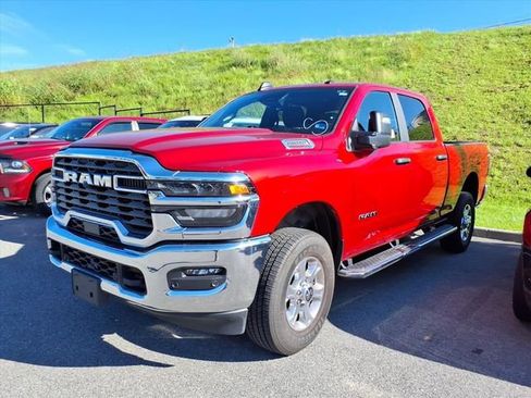 Used 2026 RAM 2500 Big Horn AWD/4WD image 1
