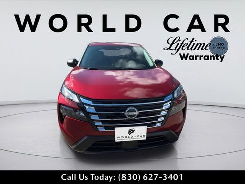 Used 2025 Nissan Rogue S FWD image 8