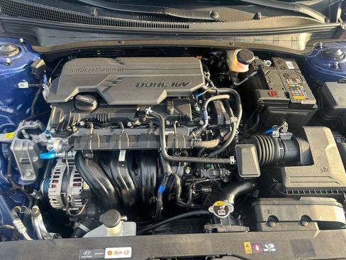 New 2026 Hyundai Elantra SEL Sport FWD image 22